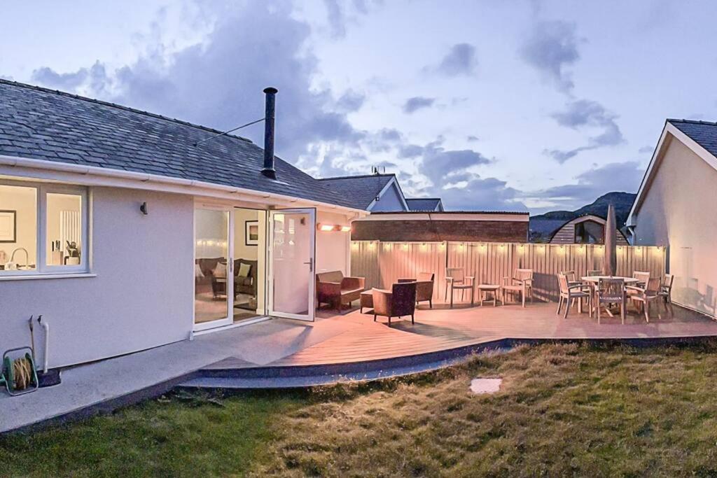 Tremadog Family-Friendly Retreat Between Beach & Mountains מראה חיצוני תמונה