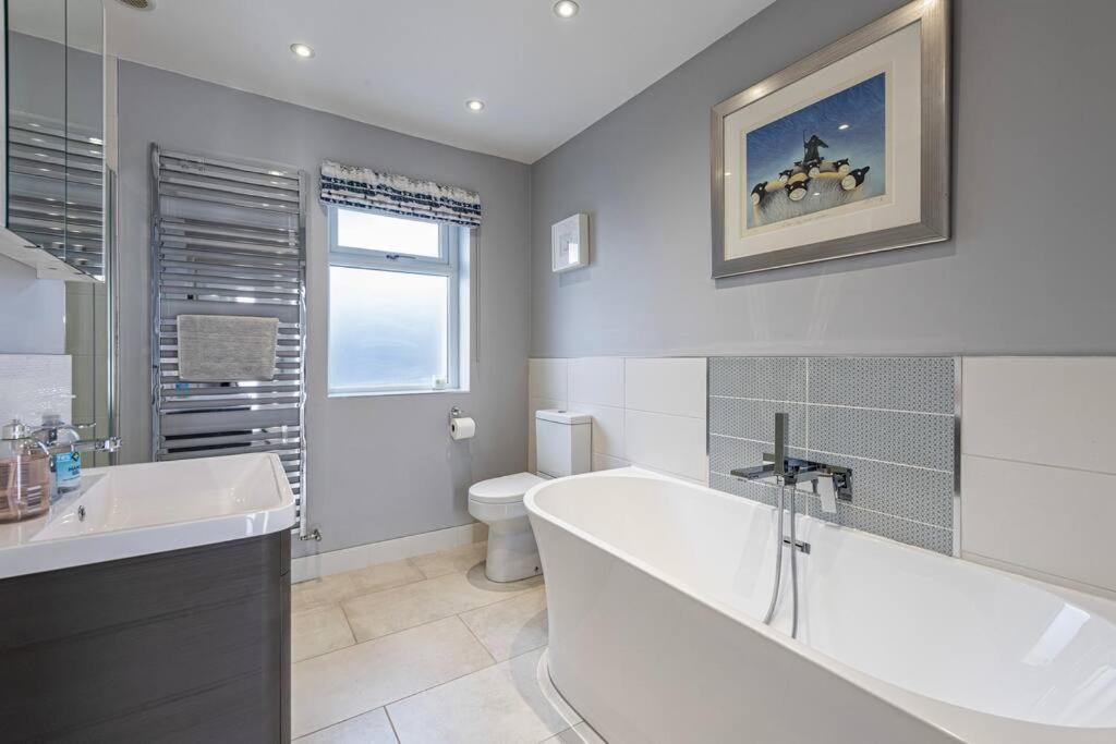 Tremadog Family-Friendly Retreat Between Beach & Mountains מראה חיצוני תמונה